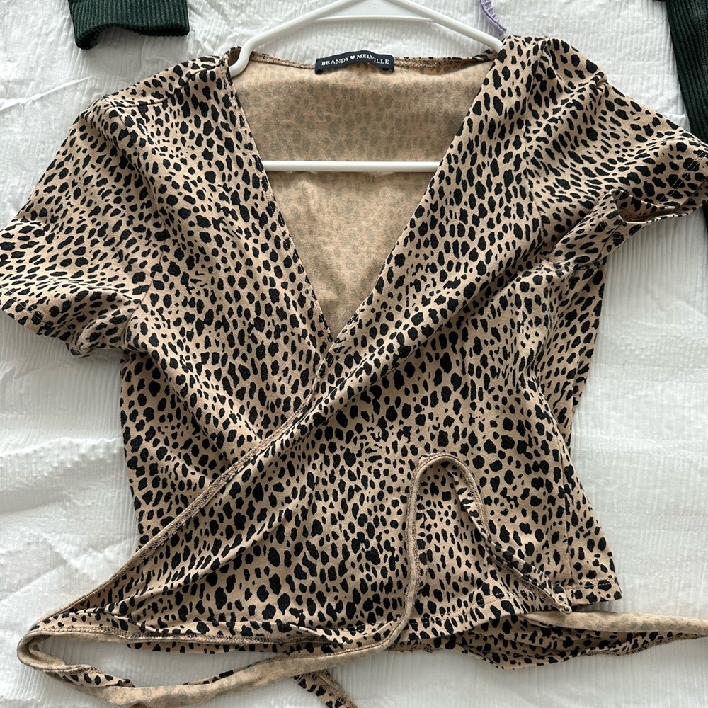 Brandy Melville Top